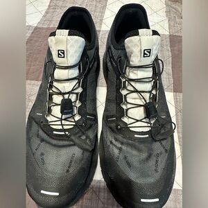 Men’s size 11 Solomon sonic 4 Balance running shoes